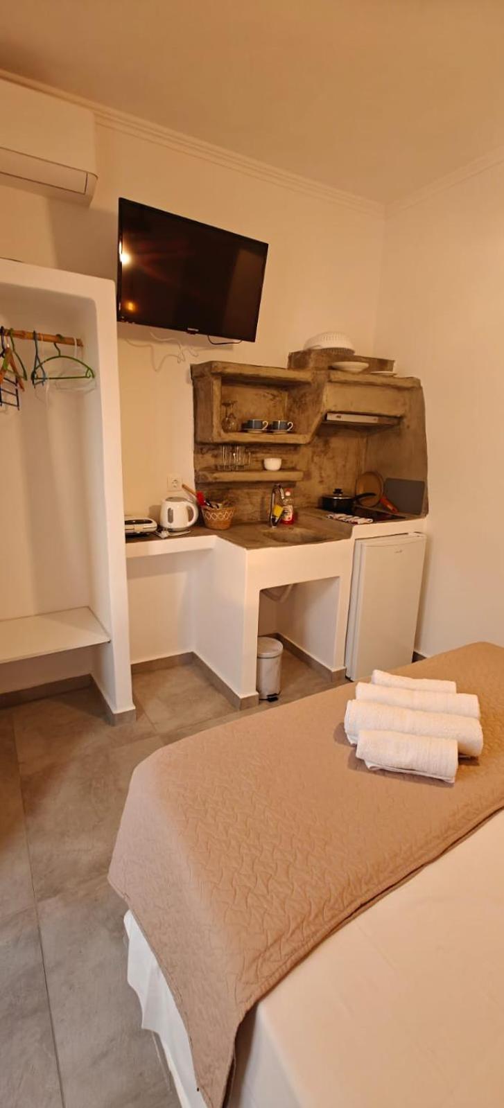 Joannes Vacation Rooms Adamantas  Exteriör bild